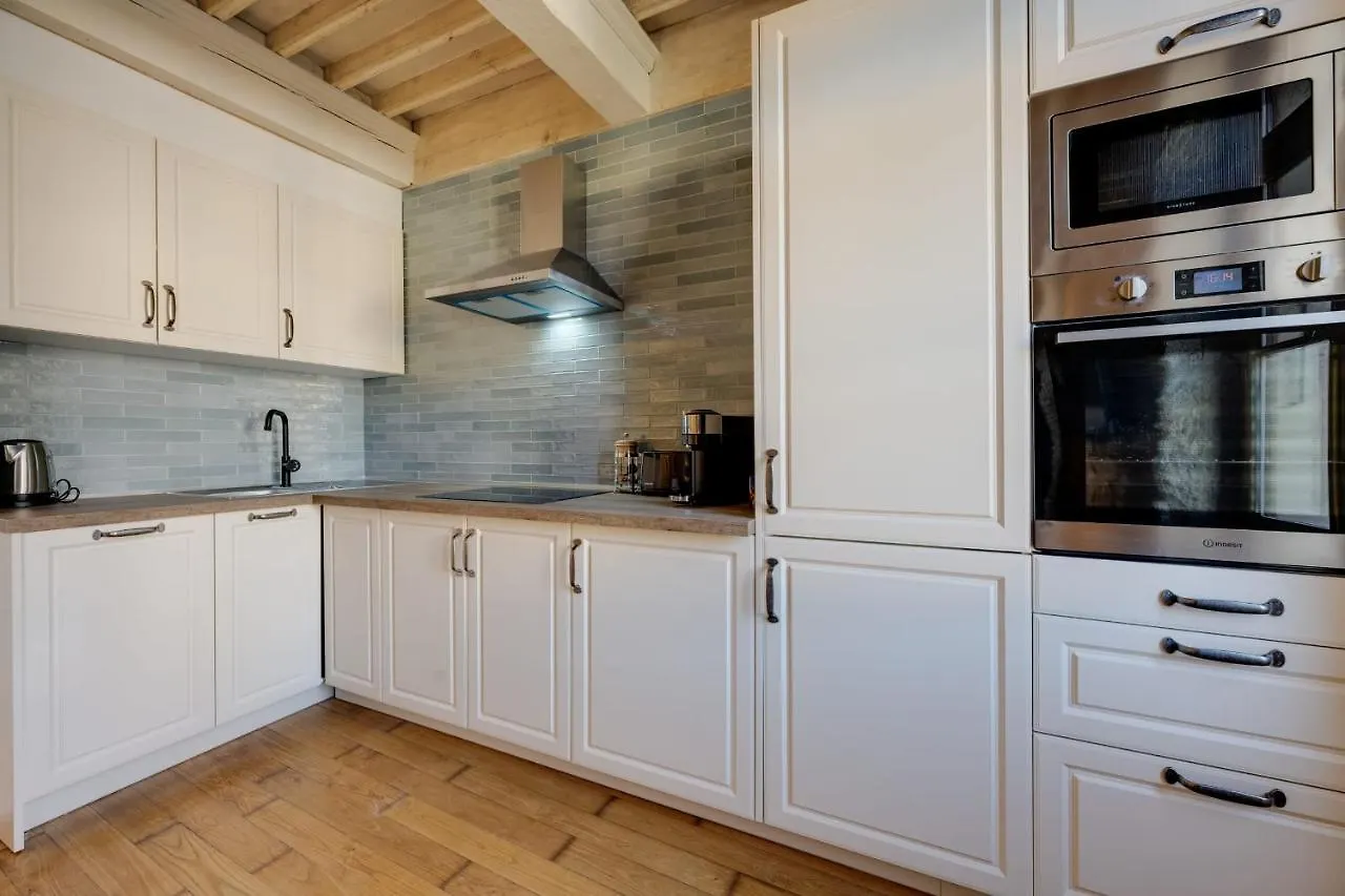 Le Balcon Perriere II - Charming Apartment With Direct View Of The Thiou Annecy France