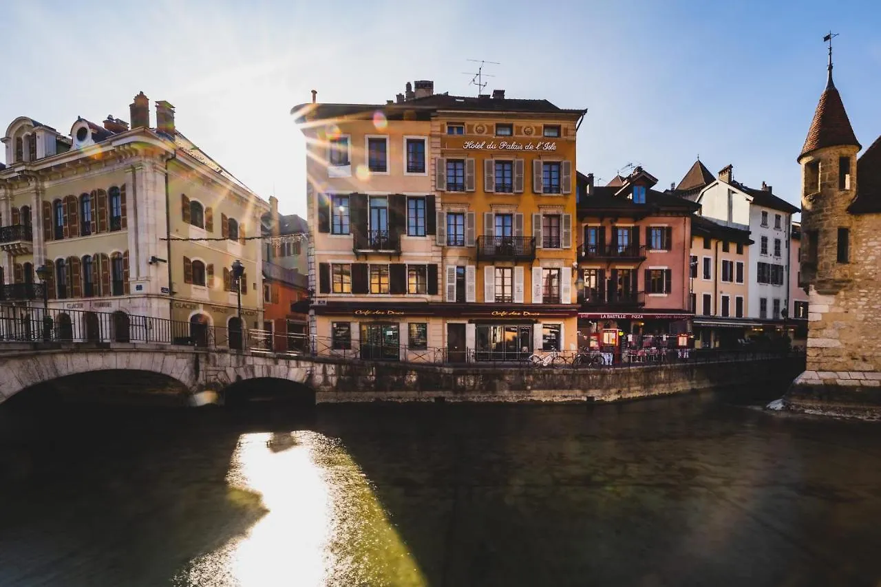Le Balcon Perriere II - Charming Apartment With Direct View Of The Thiou Annecy